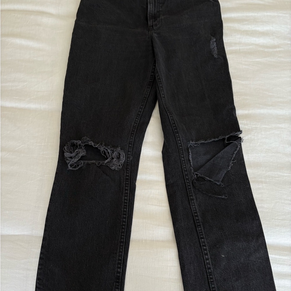 Abercrombie Ripped 90s Straight Ultra High Rise Jeans - Picture 2 of 5